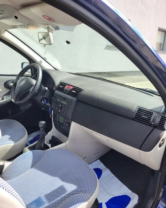 Fiat Stilo cena 9900 przebieg: 121000, rok produkcji 2004 z Żychlin małe 172